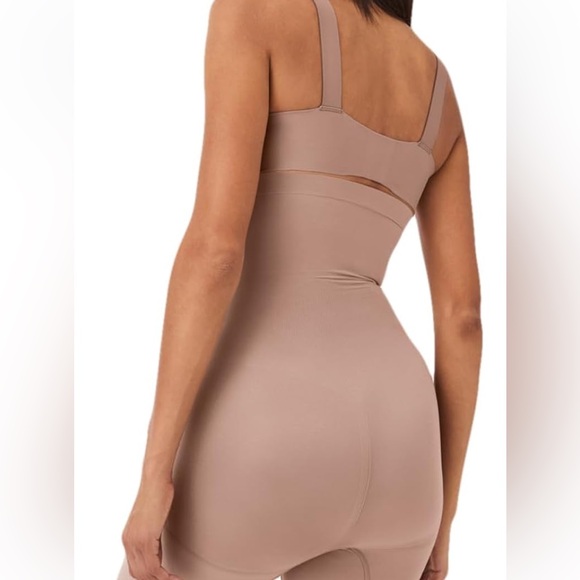 SPANX Higher Power Short in Cafe Au Lait NWT - Picture 3 of 13